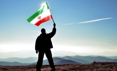 Iran, guerra anche contro i Treasury. Teheran minaccia chi detiene bond USA