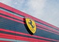 Azioni Ferrari, trimestrale solida ma il titolo scivola. Conviene comprare ora?