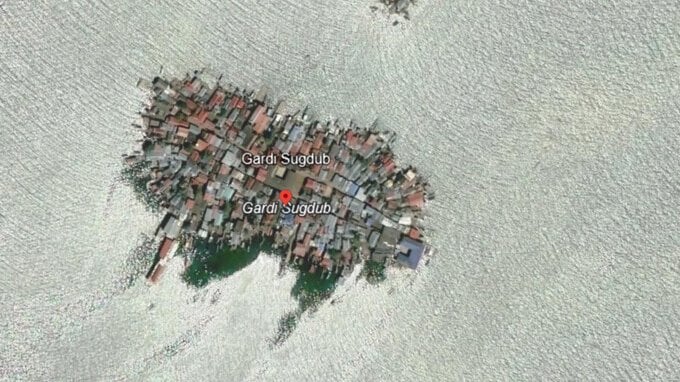 Questa isola rischia di essere sommersa, 300 famiglie evacuate