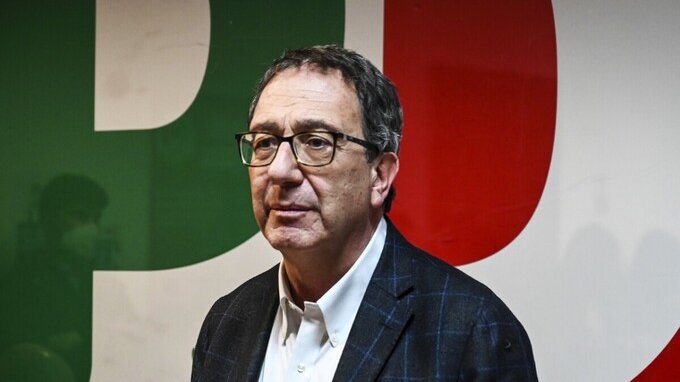 Bruno Astorre (senatore Pd) trovato morto nei pressi del suo ufficio, cosa è successo