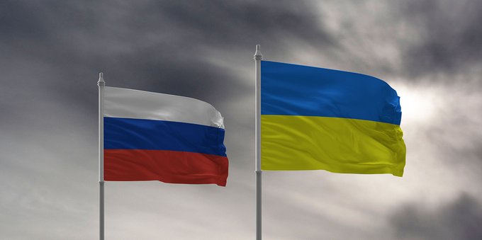 Trattative Russia Ucraina per mettere fine alla guerra: quando, dove e possibilità di accordo