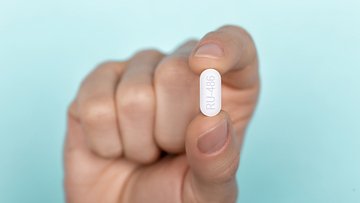Off-label, farmaci non adatti ai bambini: quali rischi in caso di somministrazione?
