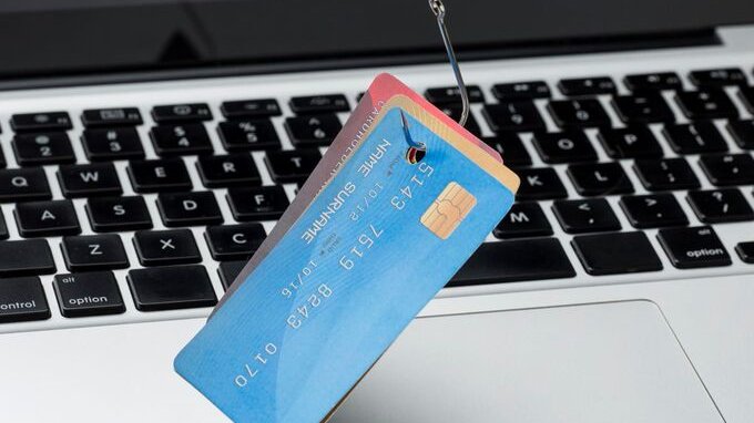 Il paradosso delle micro-rate: spendiamo come prima, ma siamo sempre più indebitati 