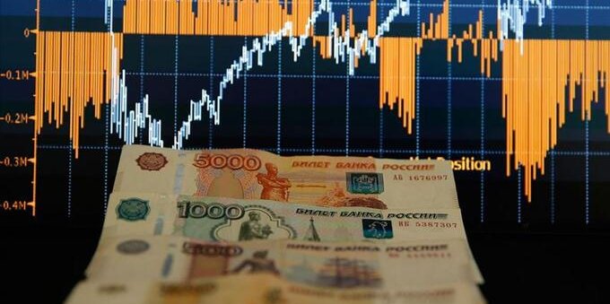 Il rublo è la valuta con la migliore performance al mondo nel 2022