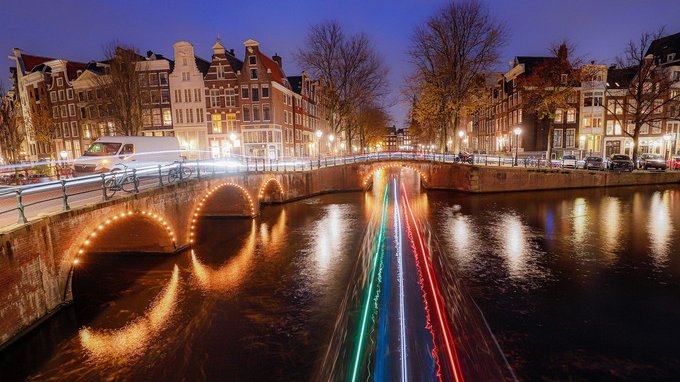 Brexit e Borse, Amsterdam batte Londra nel volume di scambi: il grafico della settimana