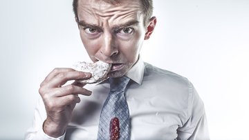 Questi cibi sono vietati in Italia, ecco cosa si rischia