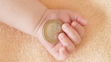 Dal 2026 la Germania pagherà agli italiani 259 euro al mese per ogni figlio