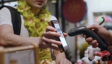 Mobile wallet, lo strumento per riportare i clienti asiatici in Italia