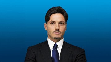 Pier Silvio Berlusconi rafforza la guida di MFE e registra utili nella sua holding