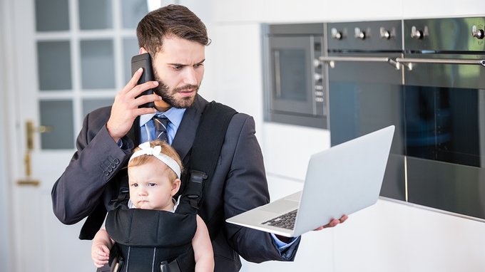 Si possono portare i figli al lavoro?
