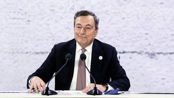 Le 6 frasi di Mario Draghi, da alert debito all'AI