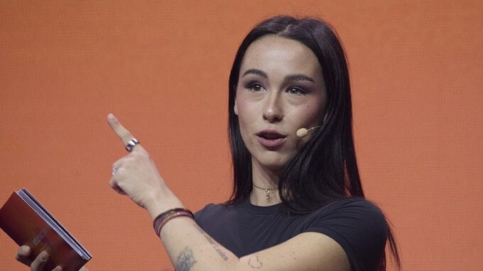 Quanto guadagna Aurora Ramazzotti? Il patrimonio della figlia d'arte