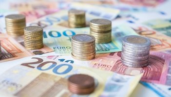Come gestire €35.000 liberi sul conto corrente per guadagnare interessi?