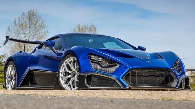 Auto più costose al mondo, la classifica 2026