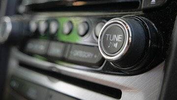 In questo Paese europeo la radio della tua auto smetterà di funzionare