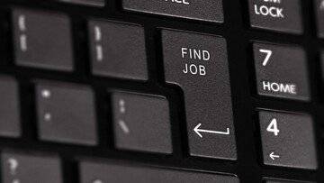 Sembra un'allettante offerta di lavoro, ma è solo una truffa. Come riconoscere l'inganno