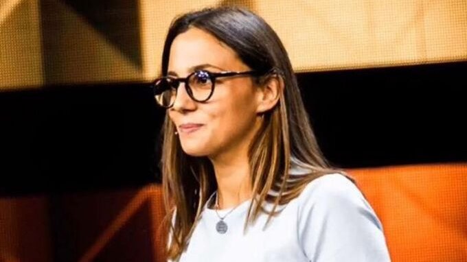 Chi è Aurora Leone, la comica cacciata dalla Partita del Cuore perché donna