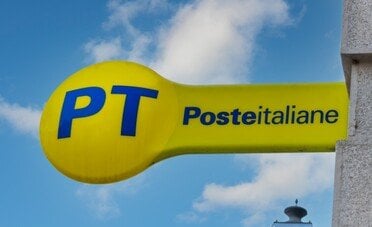 Buoni Fruttiferi Postali o fondi di Poste Italiane? Ecco quale conviene di più