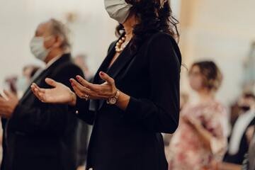 Messa di Pasqua 2021 si può andare? Regole, orari e autocertificazione
