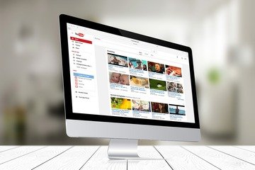 L'università si frequenterà su YouTube?