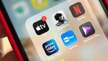 Il Fisco ci controllerà sui social: in arrivo una stretta sulle vendite online