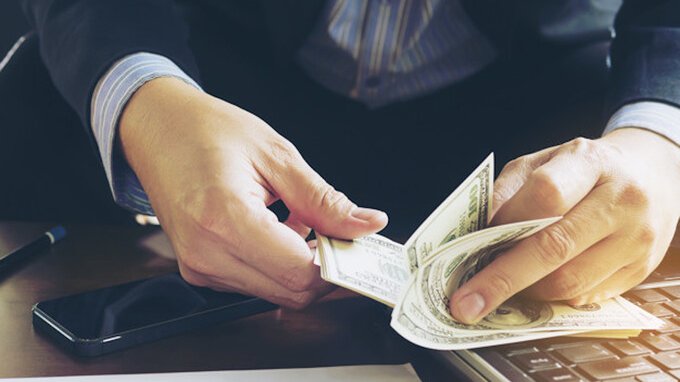 Conviene il nuovo Buono fruttifero postale a Cedola a 8 anni a tassi fissi e crescenti?
