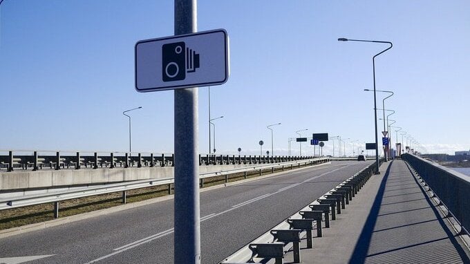 Ecco a che velocità scatta davvero l'autovelox in Italia
