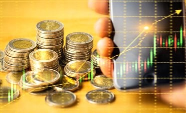 Ottobre parte con 4 azioni sotto i target di oltre il 40%. Il verdetto di analisti e grafici