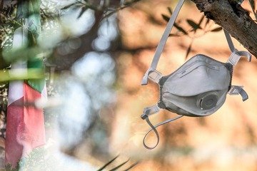 Covid, Italia quasi fuori da emergenza: le previsioni per Natale