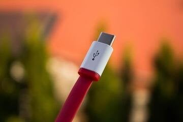 Addio ai cavi USB. La loro fine ormai è vicina