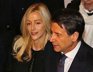 Chi è e quanto guadagna Olivia Paladino, compagna del premier Conte: biografia, età e foto