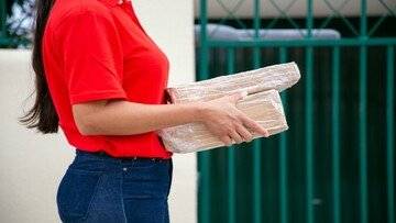 Flop tassa sui pacchi. Calo del 40% ma le merci arrivano lo stesso (e l'Italia perde €122 milioni)