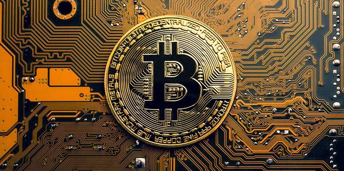 Bitcoin: è il momento di comprare o vendere? 