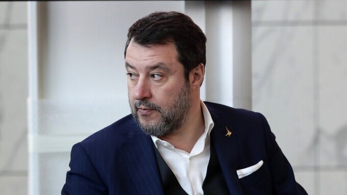 Perché Matteo Salvini ha litigato con Emmanuel Macron? Ecco cosa gli ha detto