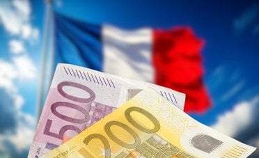 Niente cedole, ma il 16% di sconto. Cosa offre oggi l'OAT francese 2030?