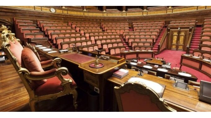 Concorso Senato per assistente parlamentare con licenza media: requisiti e come candidarsi