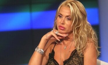 Quanto guadagna Valeria Marini? Stipendio, patrimonio e cachet nel 2026