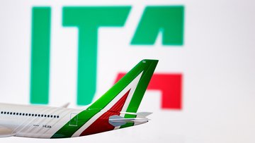 Addio Alitalia, Ita decolla il 15 ottobre: con quali prospettive?