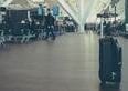 Notte in aeroporto, ecco cosa succede quando si fermano i voli 