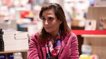 La virologa Ilaria Capua spera nell'immunità di gregge e frena sul vaccino