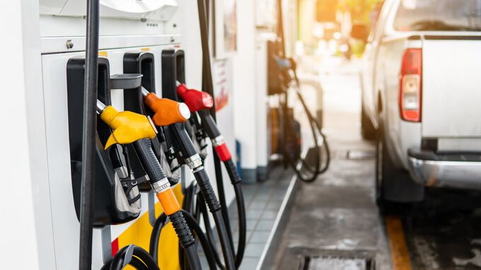 Perché il prezzo della benzina comincia a far paura