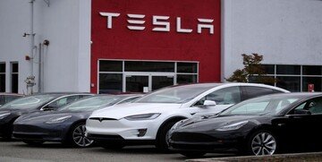 Tesla vale più di 100 miliardi di dollari