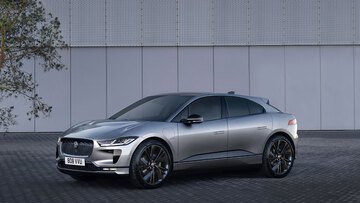 Jaguar I-Pace con Amazon Alexa e Premium Black Pack