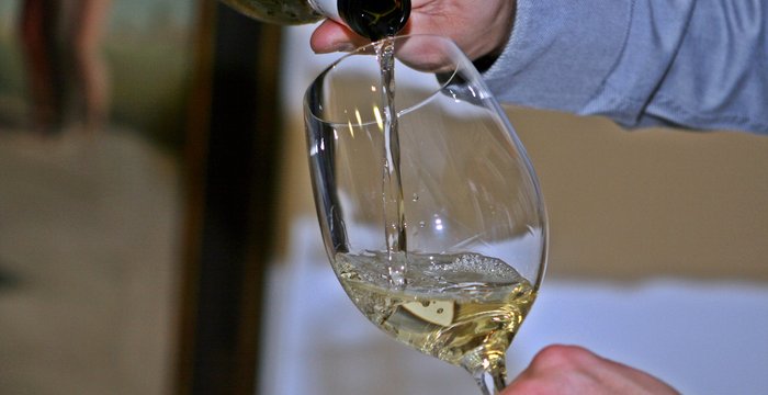 Cinque vitigni bianchi italiani sottovalutati da scoprire assolutamente