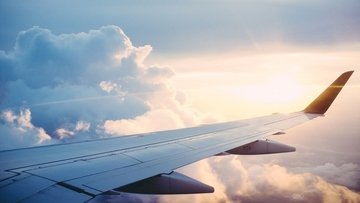 Quasi 10.000 km di autonomia e consumi ridotti. L'aereo del futuro è giapponese e porta ben da 250 passeggeri