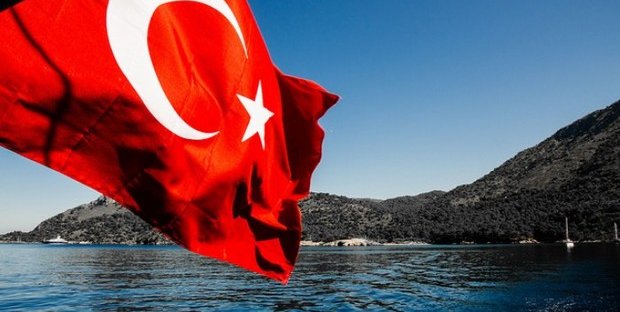 Lira turca: è tonfo sui minimi storici