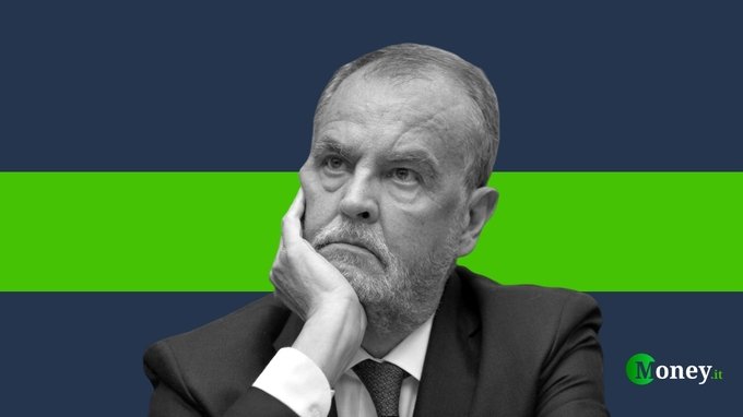 Roberto Calderoli, chi è e quanto guadagna il ministro per gli Affari regionali e le Autonomie