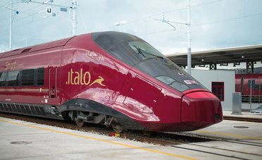 Treni alta velocità, arriva un terzo operatore che sfida Trenitalia e Italo