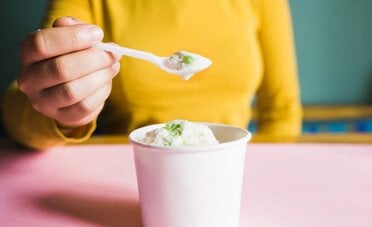 A 42 anni lascia tutto per aprire una gelateria. Ora fattura 2,8 milioni all'anno