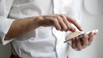 Intelligenza artificiale generativa anche su WhatsApp e Instagram